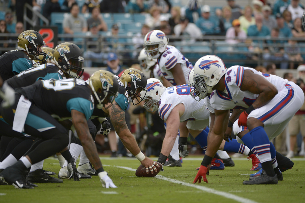 The NFL and Yahoo will deliver the first free live stream of an NFL game to a global audience for the Oct. 25 NFL International Series game in London between the Buffalo Bills and Jacksonville Jaguars.